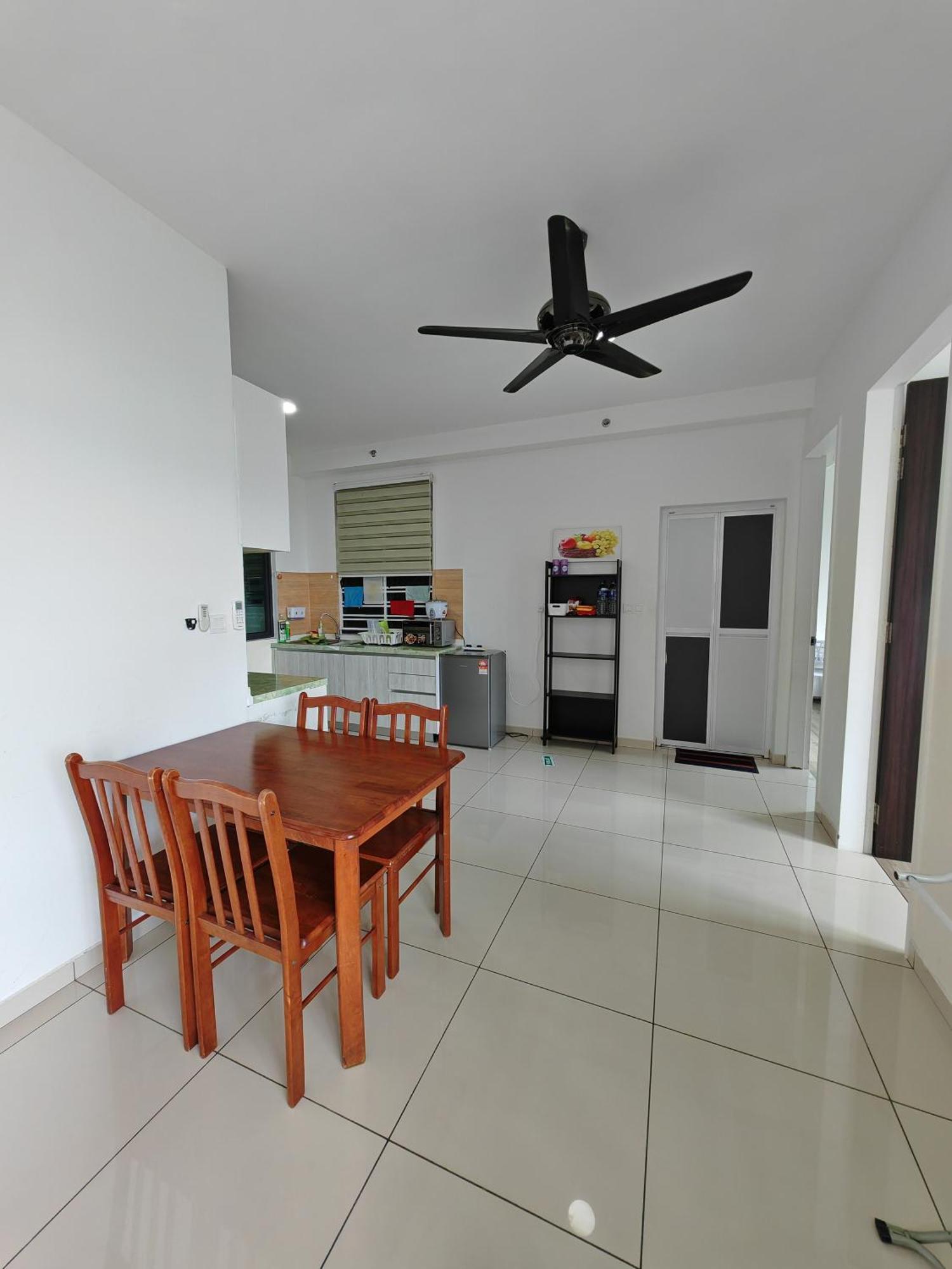 Santai Homestay سيبرجايا المظهر الخارجي الصورة
